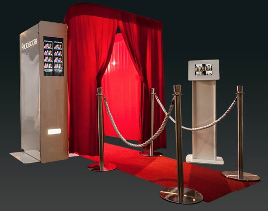 Signature booth – Perth Premier Photobooths